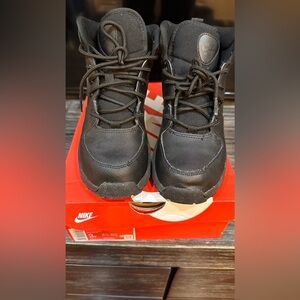 KIDS NIKE MANOA LTR BOOTS